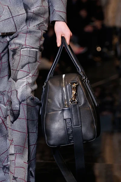 Look 31